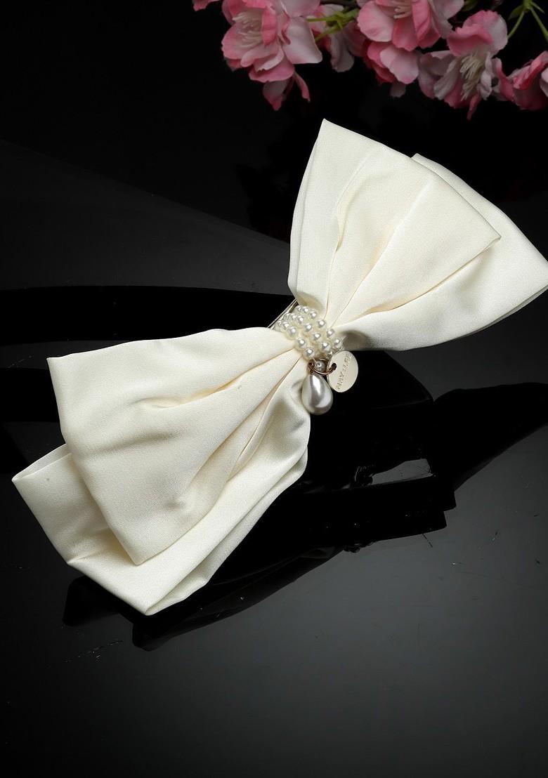 Cream Embellished Alligator Hair Clip