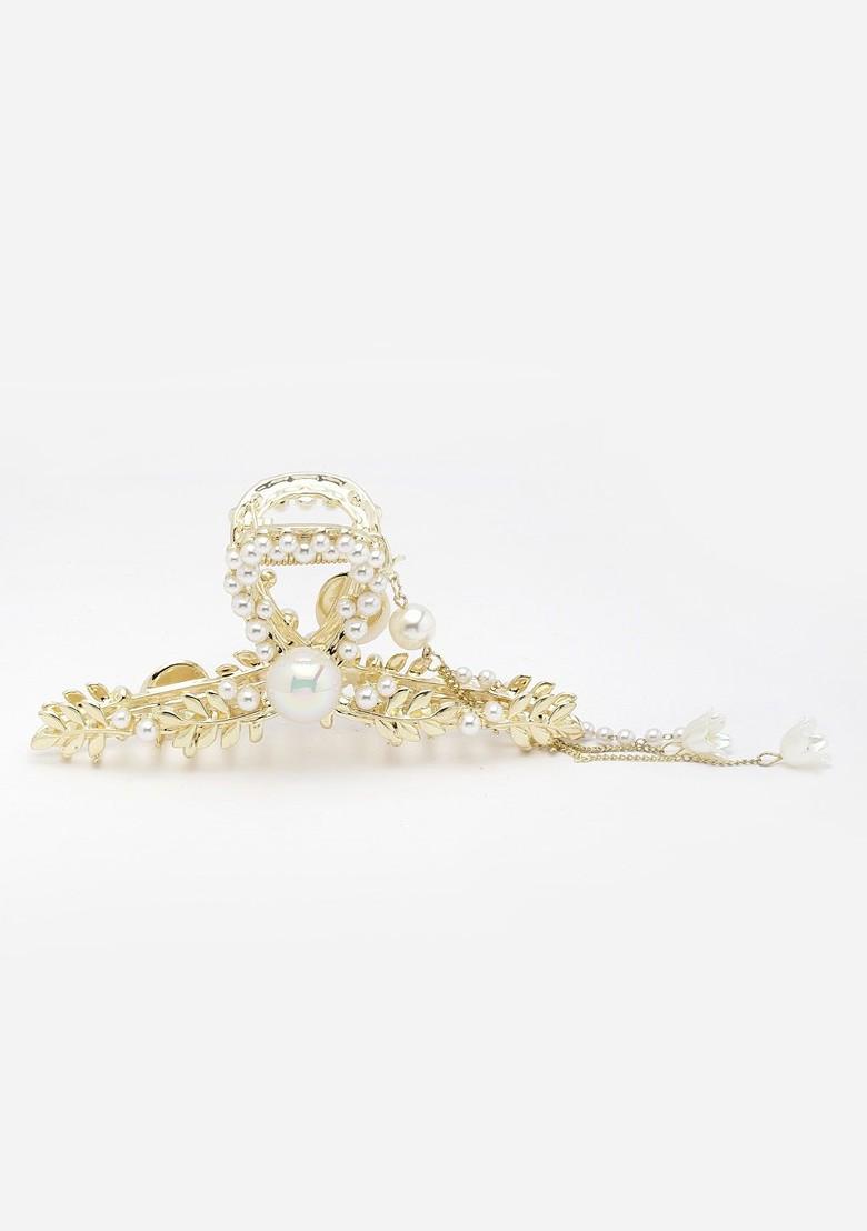 Pearls Embellished Claw Clip