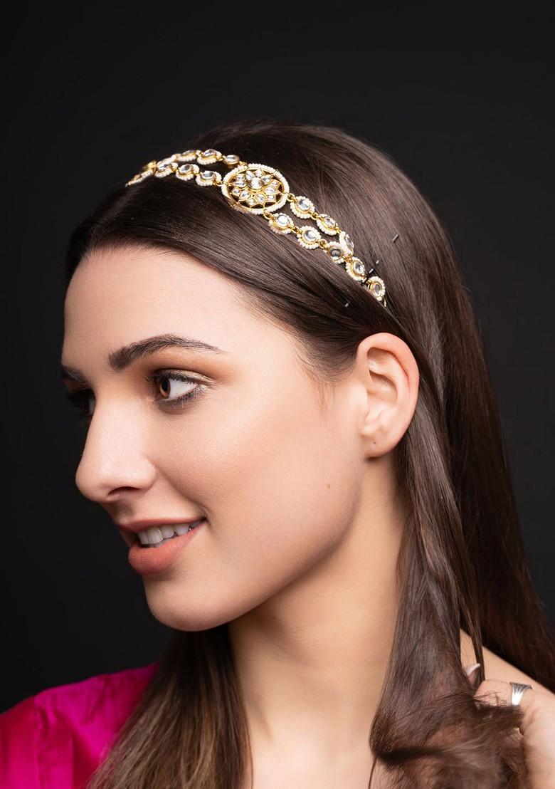 Gold Plated Kundan Studded And Pearls Beaded Matha Patti