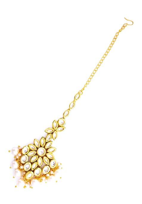 Gold Plated Kundan Studded And Pearls Beaded Maang Tikka