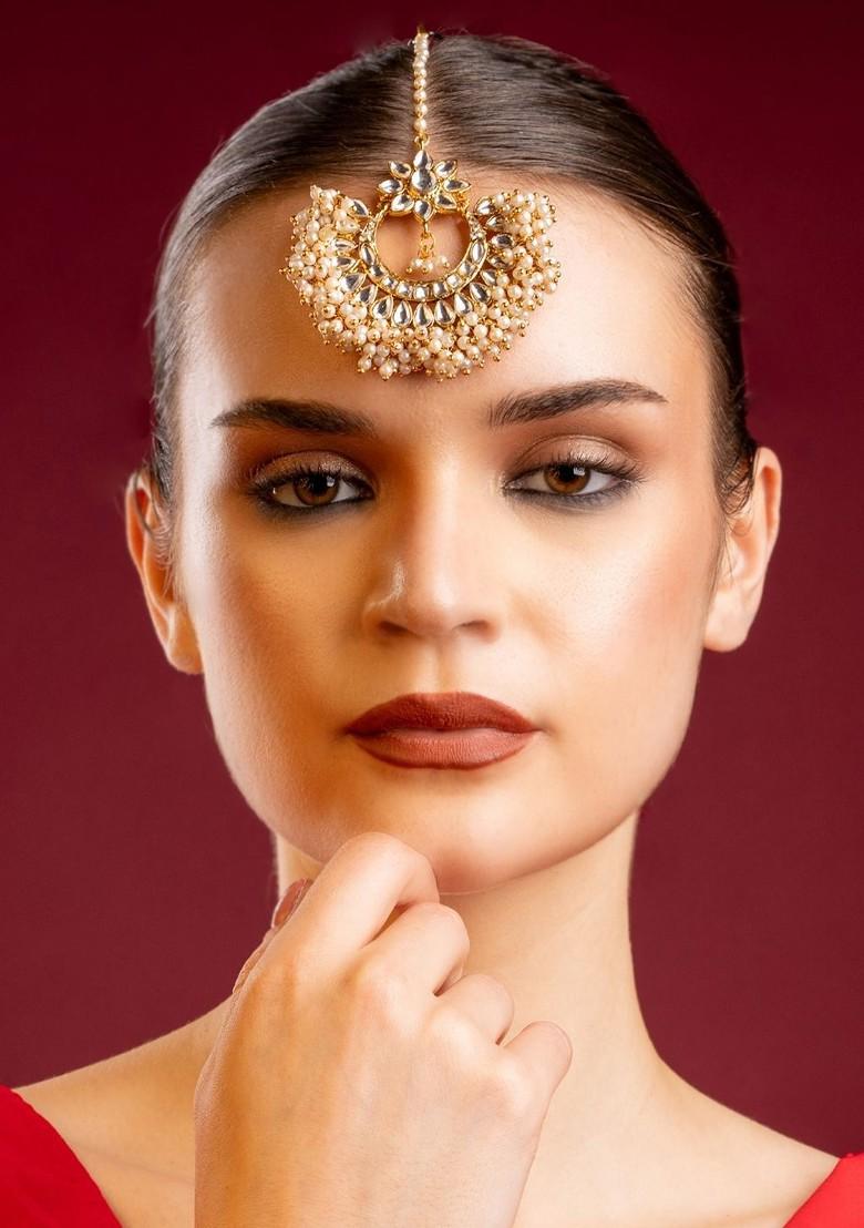 Gold Plated Kundan Studded And Pearls Beaded Maang Tikka