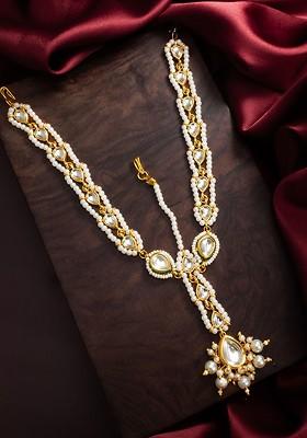 Gold Plated Kundan Stones Studded And Pearls Beaded Maang Tikka