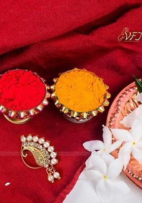 Set Of 2 Gold Plated Artificial Stones Studdedand Beaded Nosepins