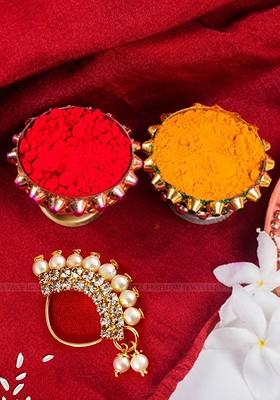 Set Of 2 Gold Plated Stone Studded Pearl Nosepins