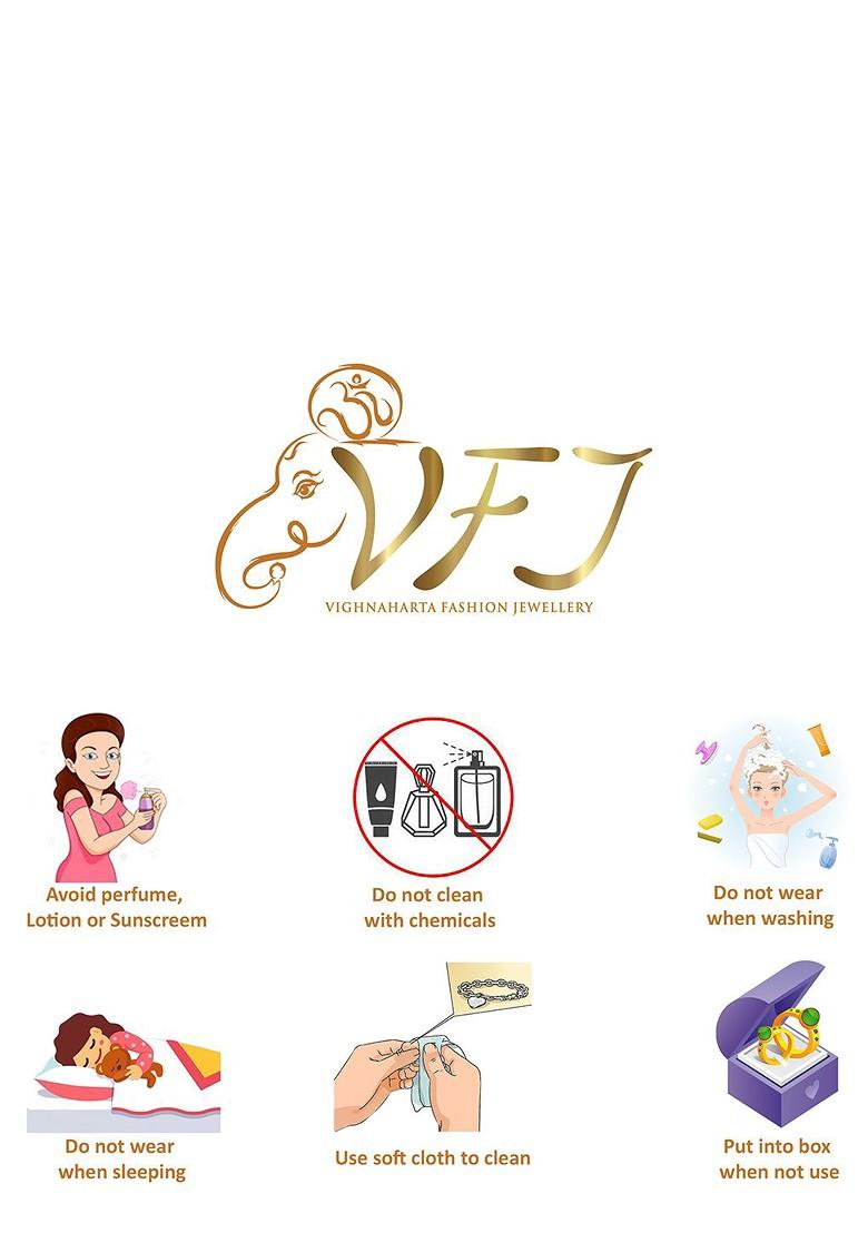 Gold Plated Crystals Studded Insert Nosepin