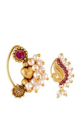 Gold Plated Pearls Stud Nosepin