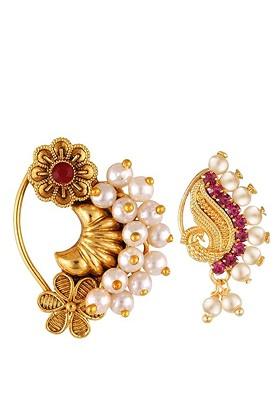 Gold Plated Pearls Stud Nosepin