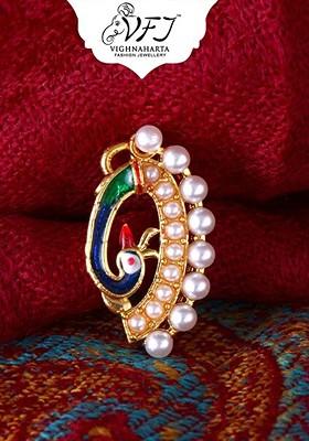 Gold Plated Pearls Studded Nosepin