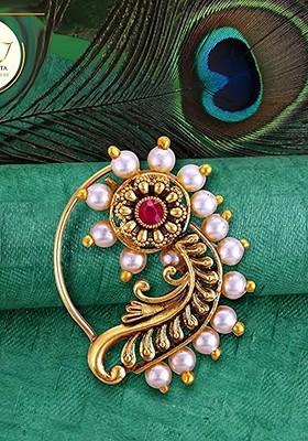 Gold Plated Pearls Stud Nosepin