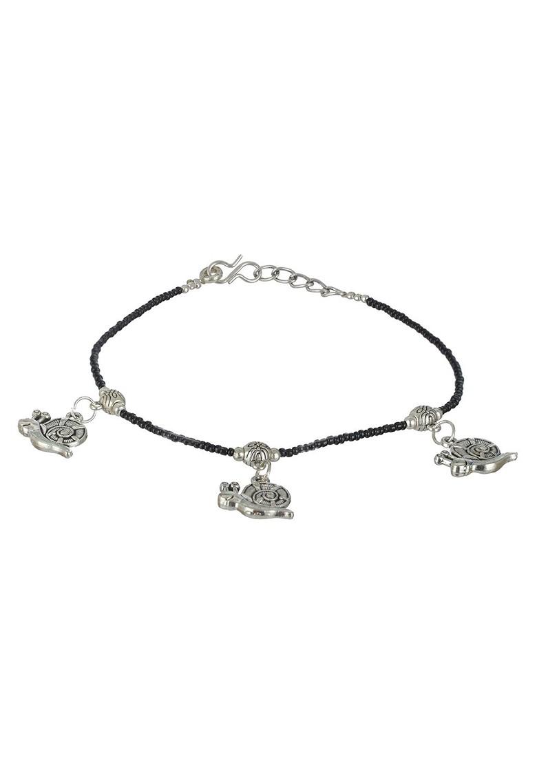 Women Set Of 4 Silver Toned Black And White Beaded Anklets