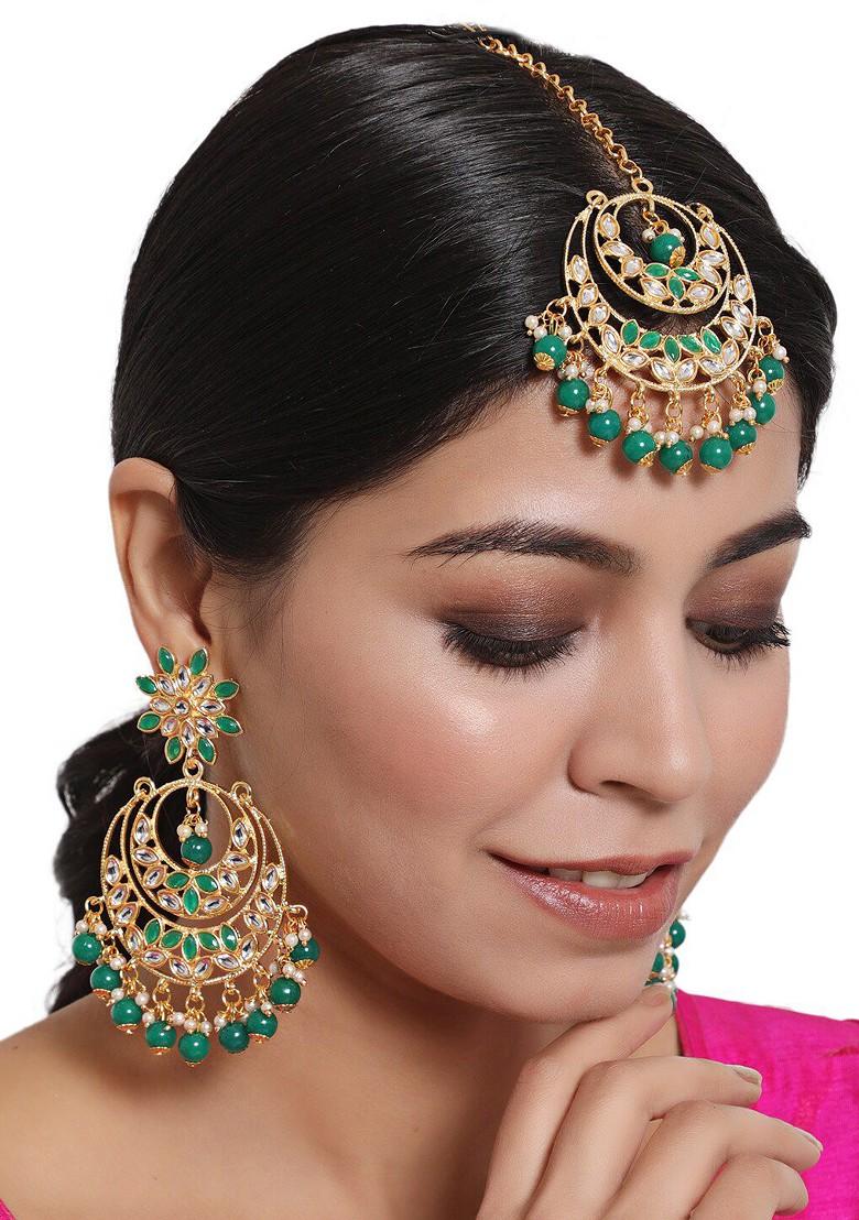 Gold Plated Green Kundan Studded And Pearl Beaded Maangtikka And Earrings Set