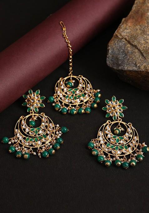 Gold Plated Green Kundan Studded And Pearl Beaded Maangtikka And Earrings Set