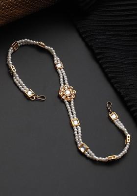 Gold Plated Kundan Studded And Pearl Beaded Mathapatti