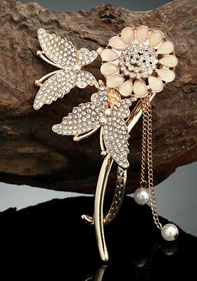 Women Stone Studded Butterfly Shaped Embellished Claw Clip