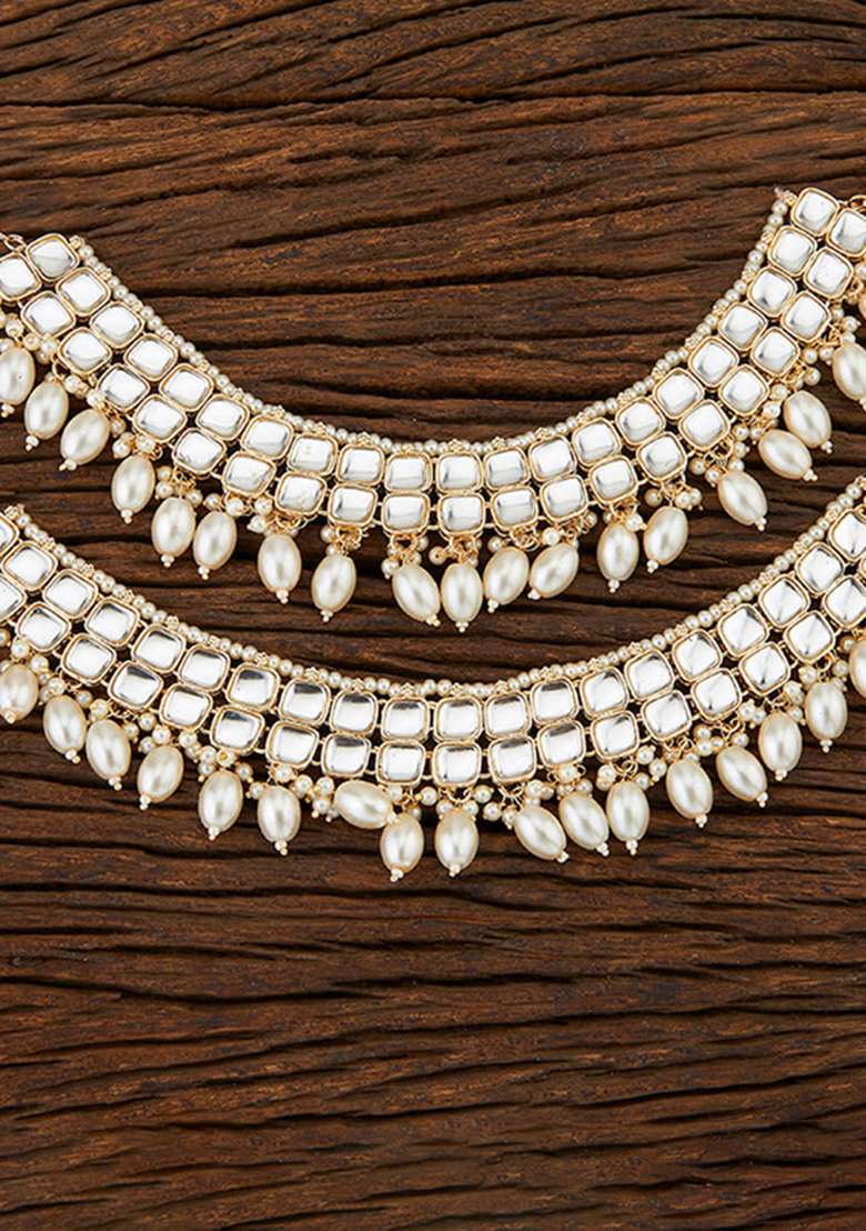 Golden White One Pair Kundan Payal Payal - Indya