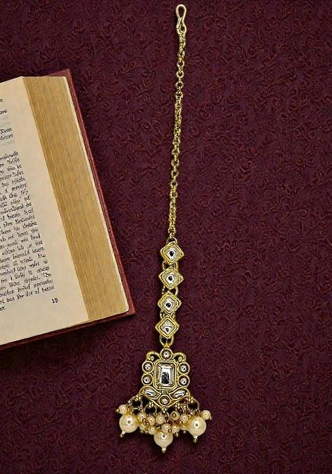 Golden Alloy Maang Tikka