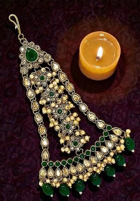 Golden Alloy Maang Tikka