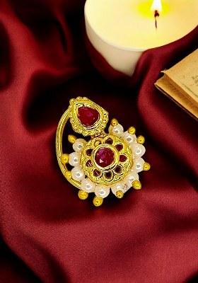 Golden Alloy Nose Pin