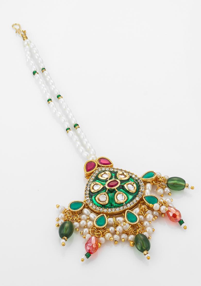 Green Kundan Alloy Kundan Mangtikka - Indya