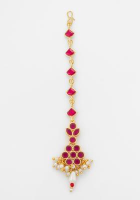 Red Kundan Alloy Kundan Mangtikka