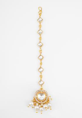 Golden Kundan Alloy Kundan Mangtikka