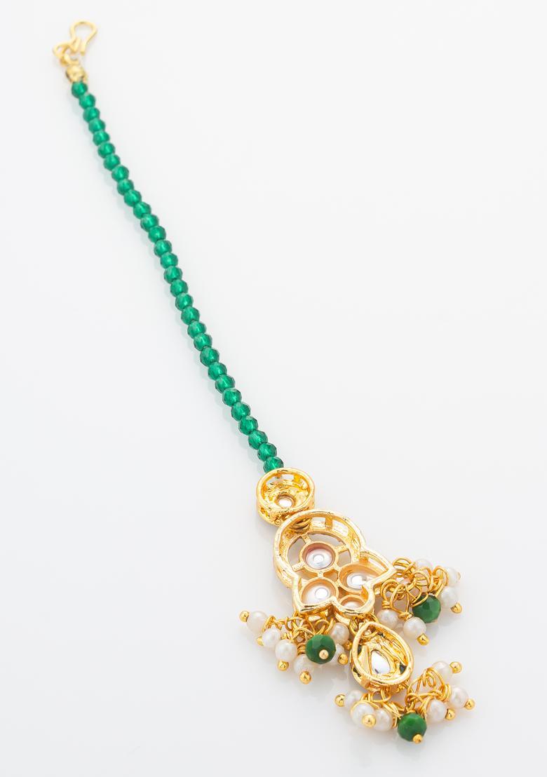 Green Kundan Alloy Kundan Mangtikka - Indya