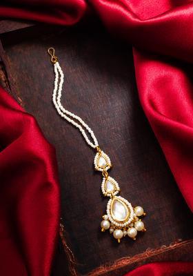White Kundan Alloy Maang Tikka