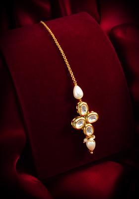 Golden Kundan Alloy Maang Tikka