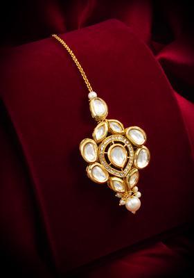 Golden Kundan Alloy Maang Tikka