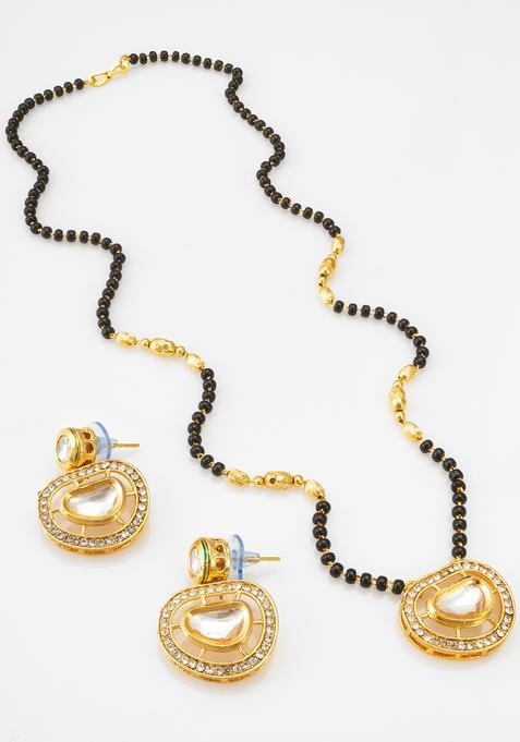 Golden Kundan Alloy Mangalsutra Set