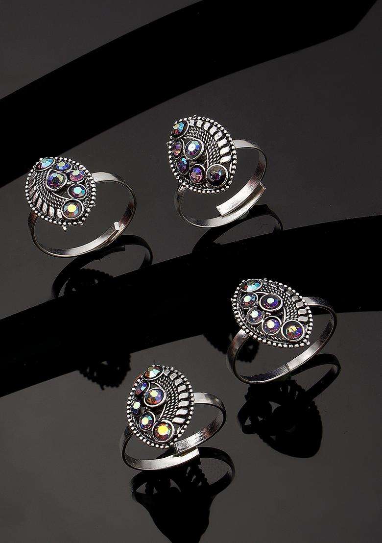 Silver Alloy Toe Ring - Indya