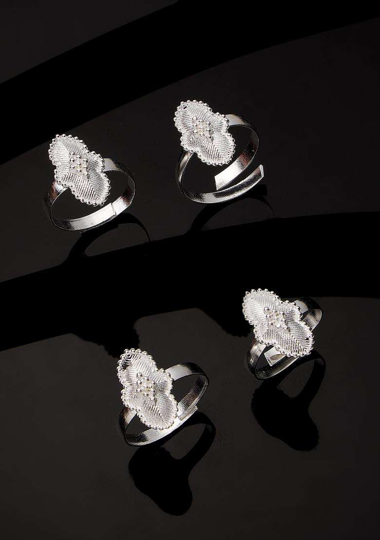 Silver Alloy Toe Ring - Indya