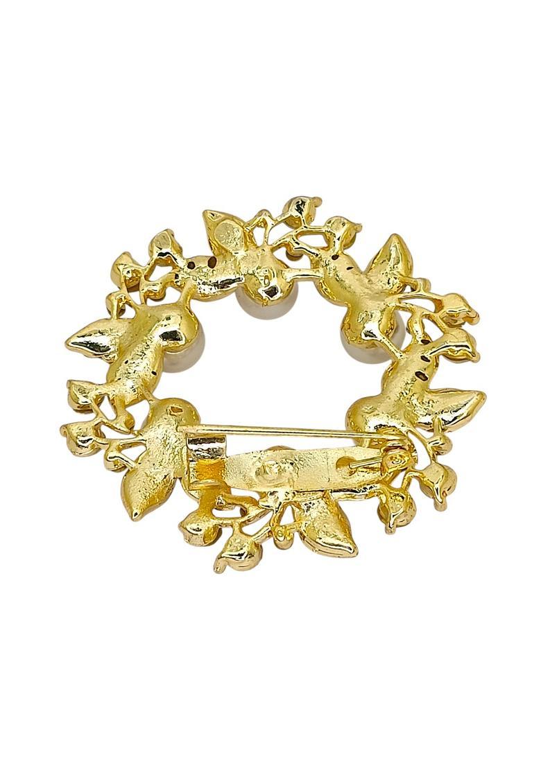 Golden Alloy Saree Pin - Indya