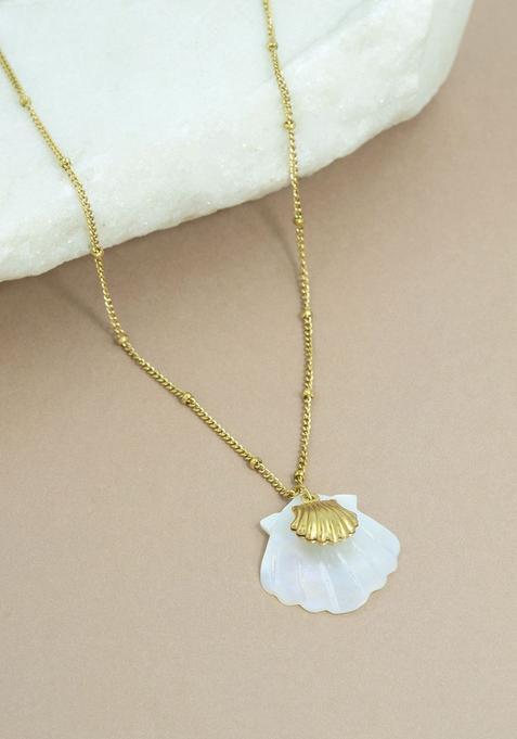 Golden Alloy Pendant