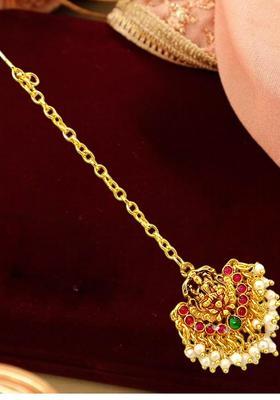 Golden Alloy Maang Tikka