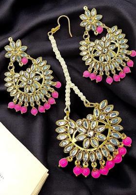 Golden Alloy Tikka And Earrings Set