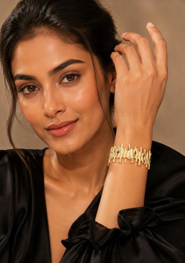 Gold Alloy Cuff - Indya
