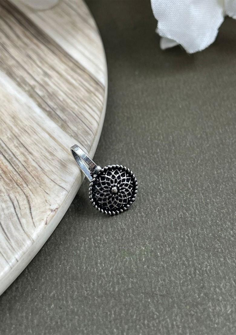 Silver Plated Stud Nosepin