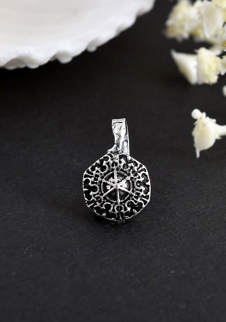 Silver Plated Stud Nosepin