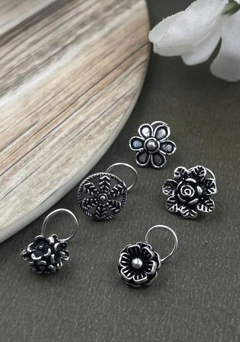 Silver Plated Stud Nosepin