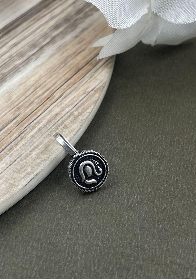 Silver Plated Stud Nosepin