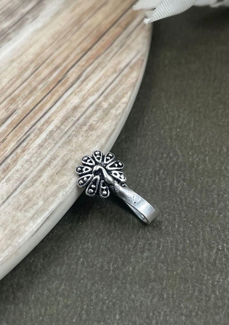 Silver Plated Stud Nosepin