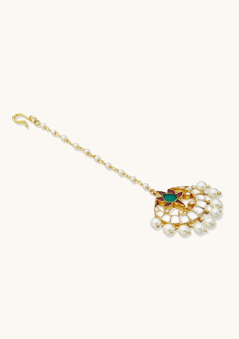 22K Gold Plated Green Stone And Kundan Studded Pearl Drop Maang Tikka Head Jewellery - Indya