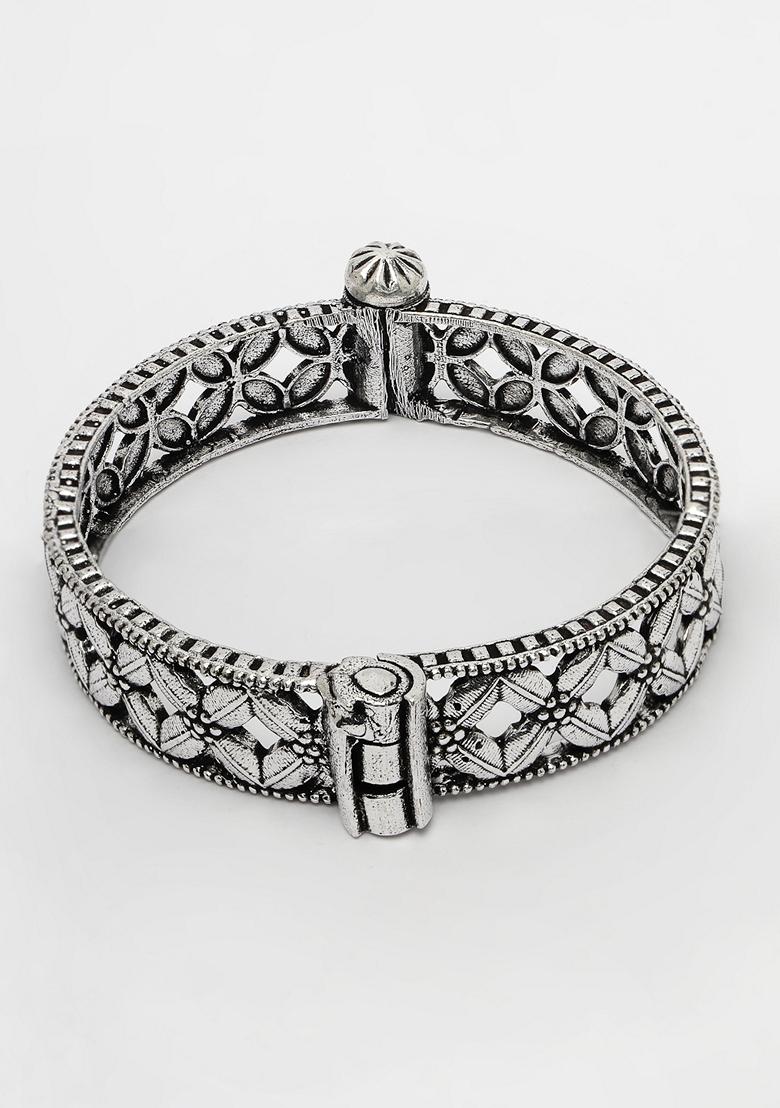 Silver Toned German Oxidised Kada Bangle