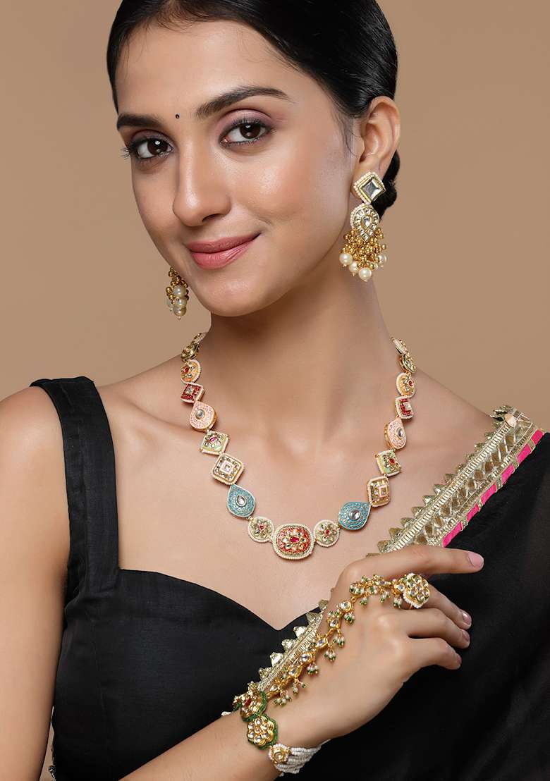 Green Gold Plated Kundan Pearl Hathphool Bracelet - Indya