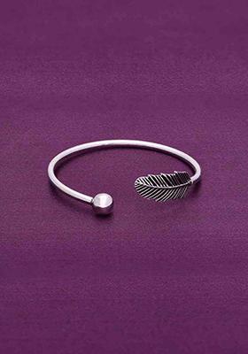 Silver Solitaire Leaf Bangle Bracelet