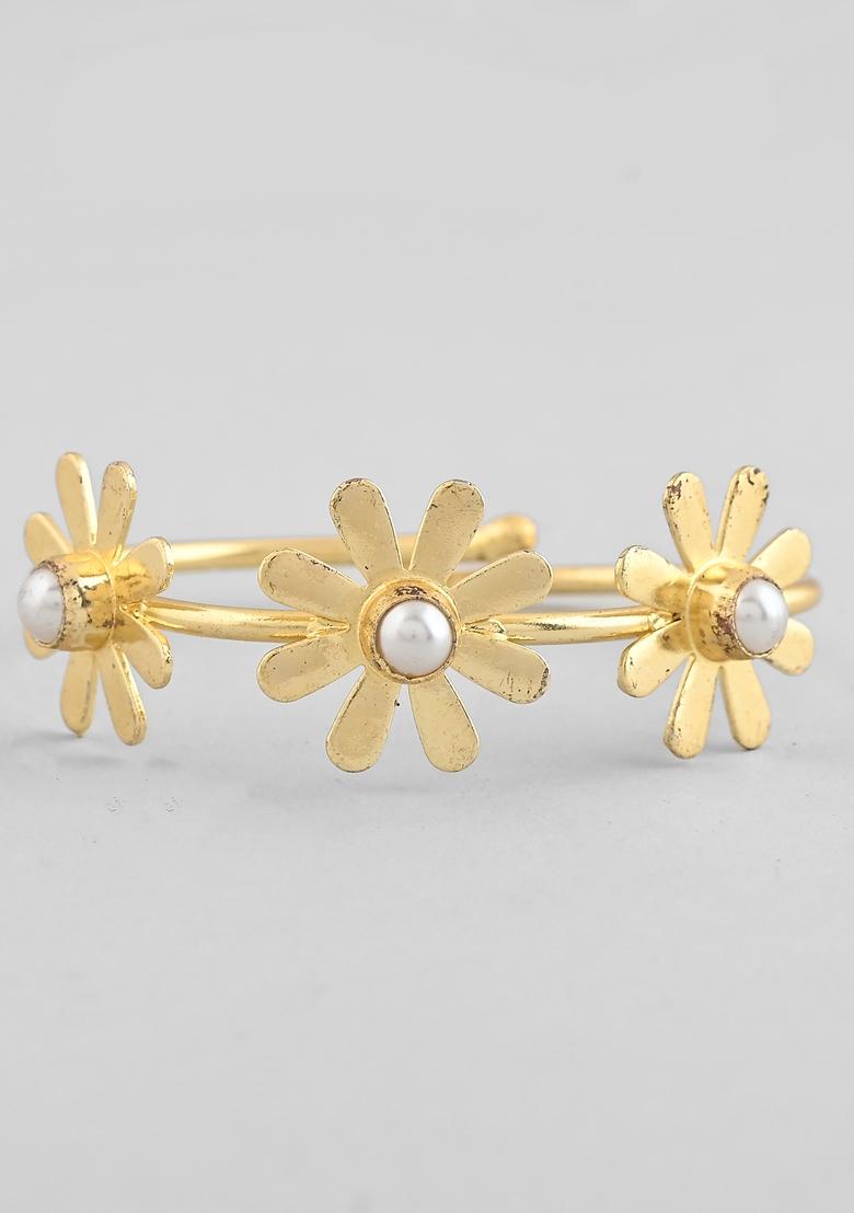 Gold Plated With 3 Flower And Pearl Kada Bracelet