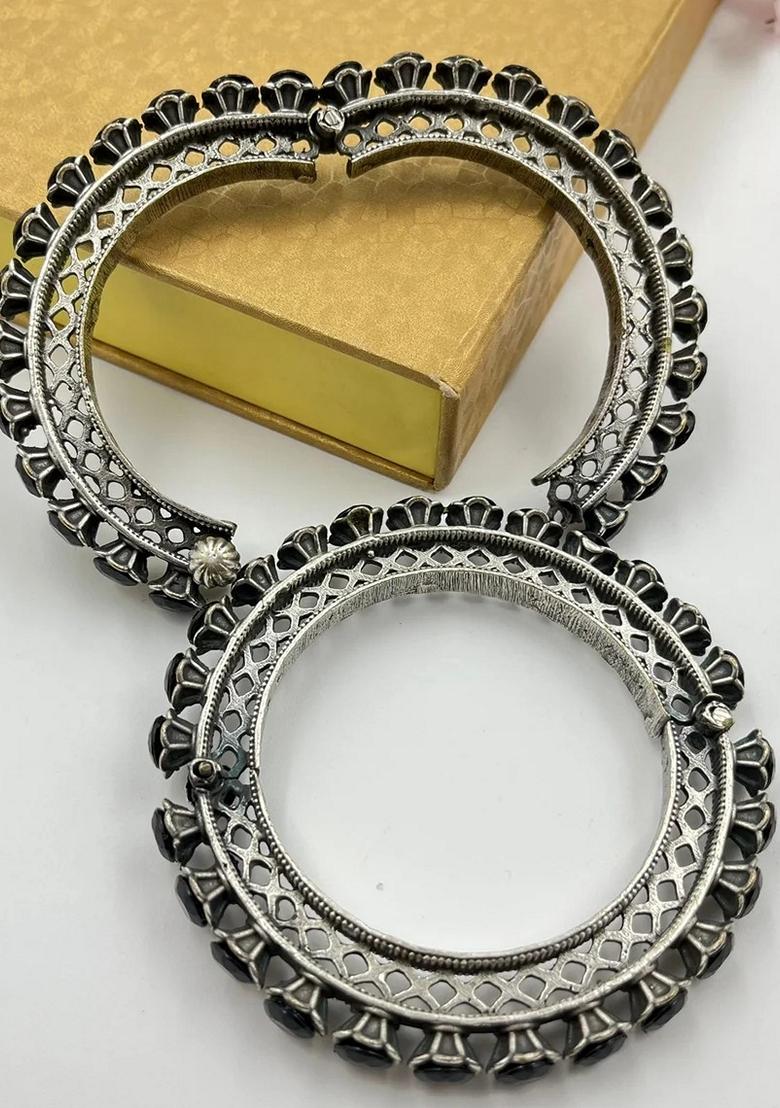 Black Silver Plating Bangles And Bracelets