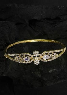 Gold Stone Studded And Beaded Gold Plated Bracelet