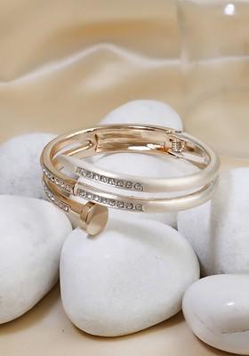 Gold Stone Studded And Beaded Gold Plated Bracelet